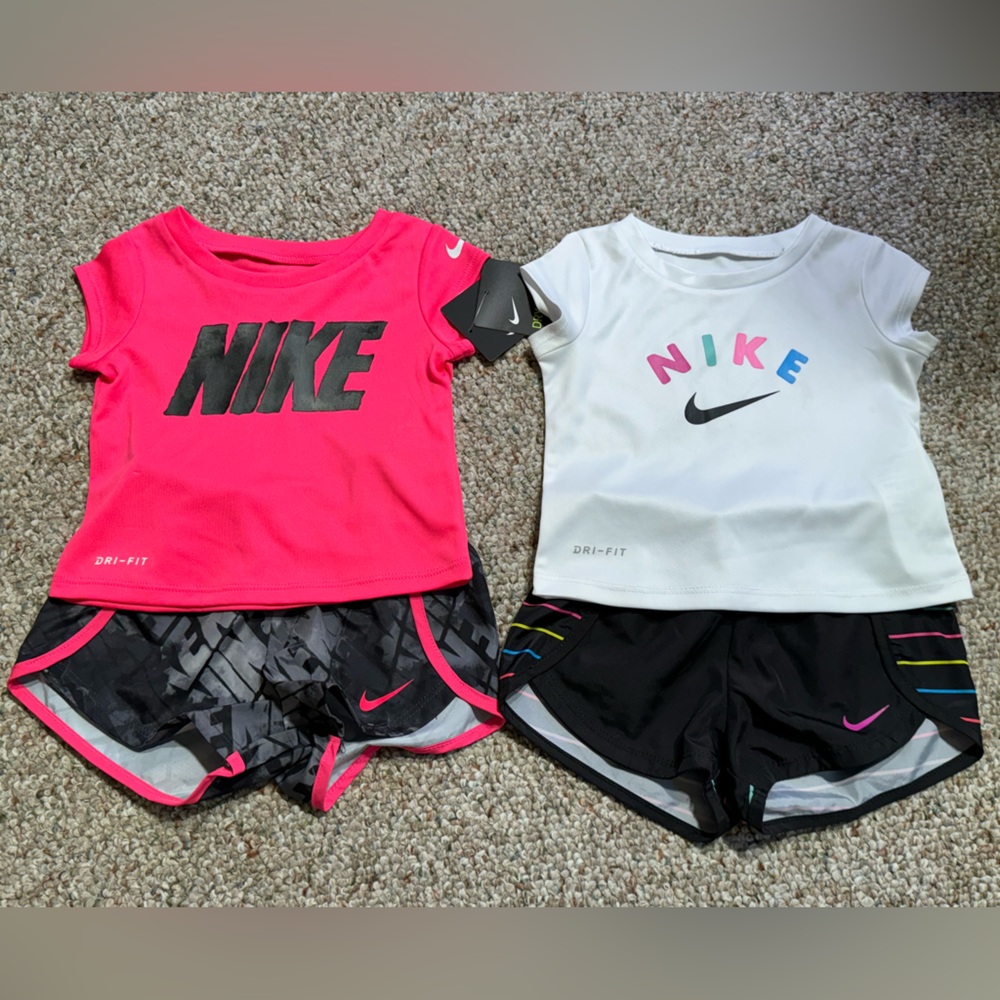 Summer Lot - Toddler Girl - Like New - 26 pieces -